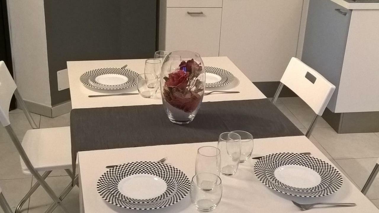 Joie De Vivre Torino Statuto Apartment ภายนอก รูปภาพ